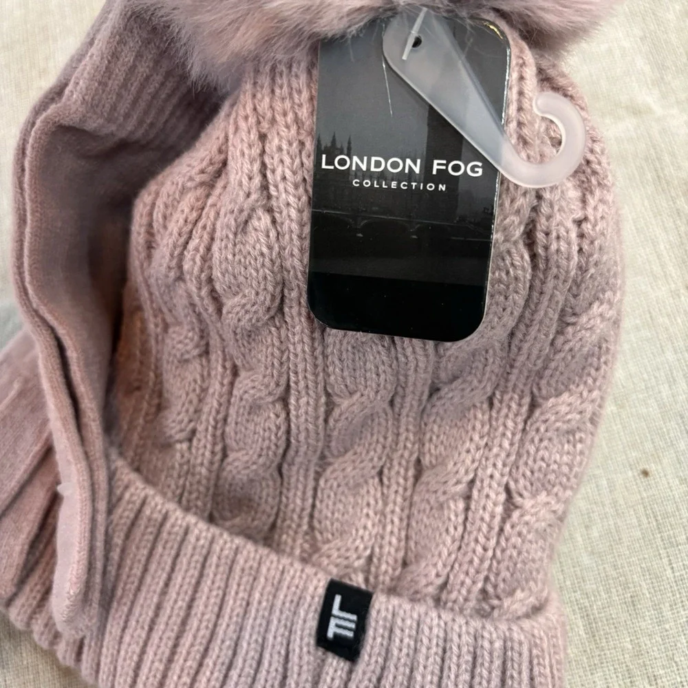 London Fog Women's Pink Cable-Knit Pom-Pom Beanie‎ Hat with gloves. One Size